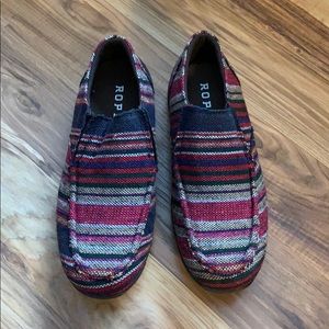 Women’s Roper mocks